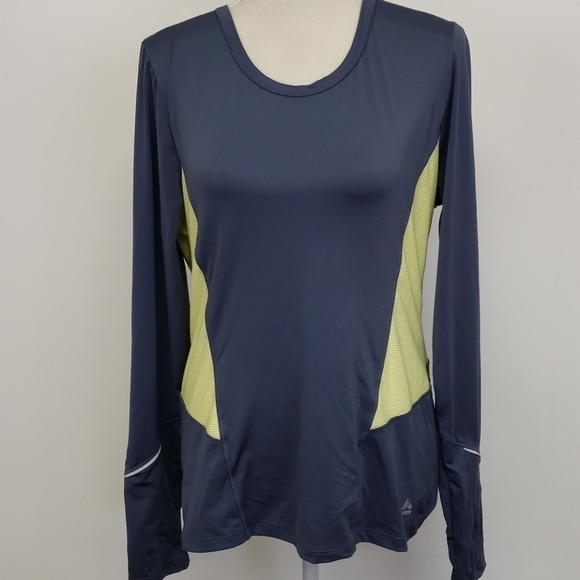 REEBOK X-Dri Performance LSleeve Runners Shirt EUC - Picture 1 of 11